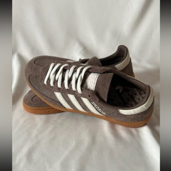 NWT Women's Adidas Handball Spezial Shoes Brown White - Picture 2 of 8